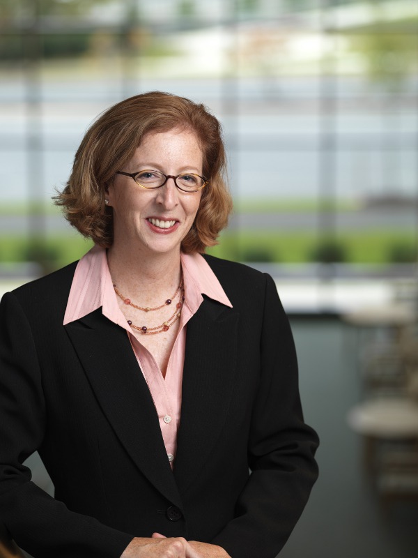 Tori Bayless leads AAMC